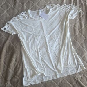 Crosss cutout shoulder top